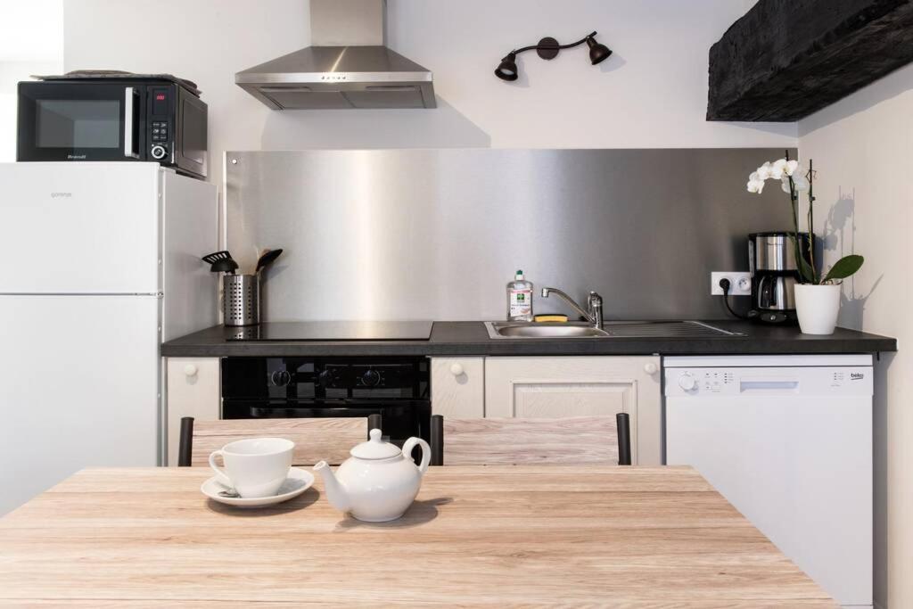 Апартаменти Beau T3 *** Pour 2 A 4 Pers Avec Patio Privatif Ла-Куард-сюр-Мер Екстер'єр фото
